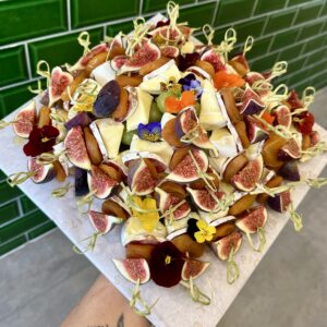 CANAPE SKEWERS - CHARFRUITERIE